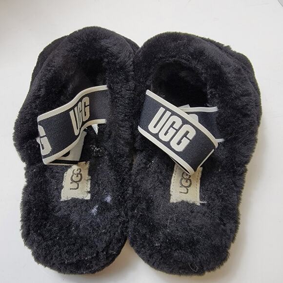 UGG Slippers Womens 6 Fluff Yeah Black Open Toe Sheepskin Slide Elastic Strap - Picture 3 of 8